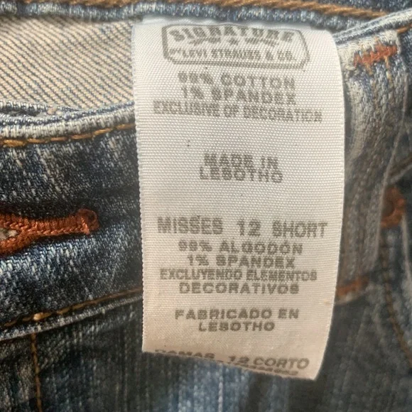 Womens Levi Strauss & co low rise bootcut stretch jeans size 12 short. - Picture 3 of 10